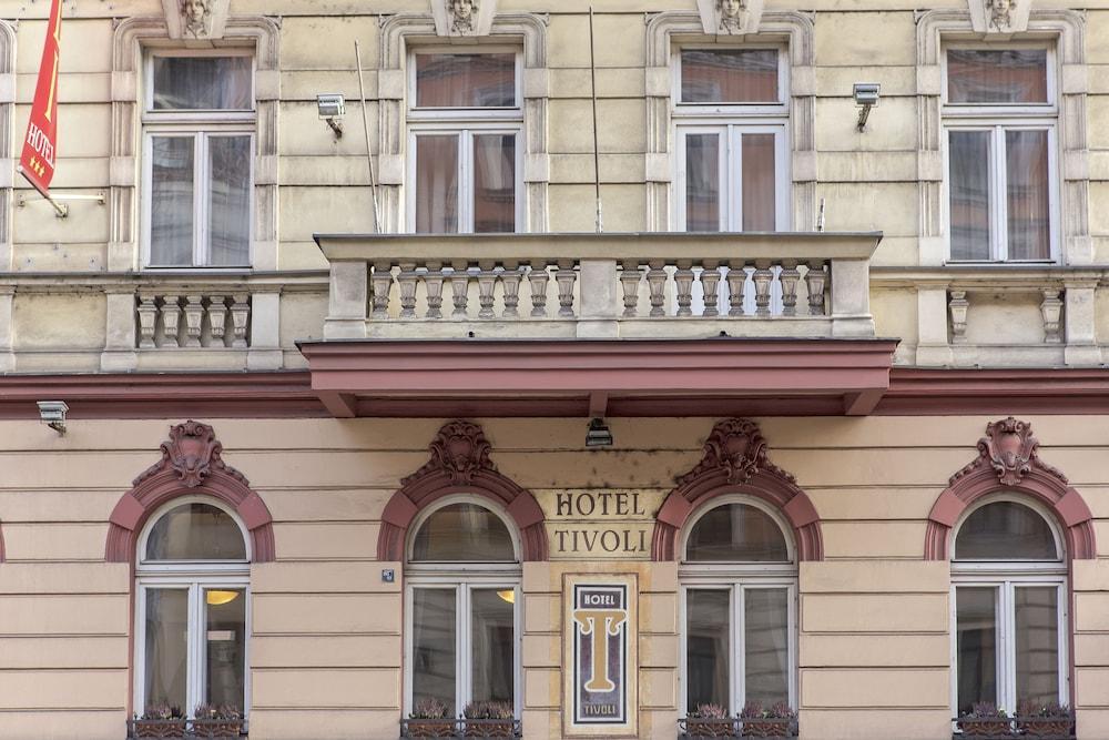 Hotel Tivoli Прага Екстериор снимка