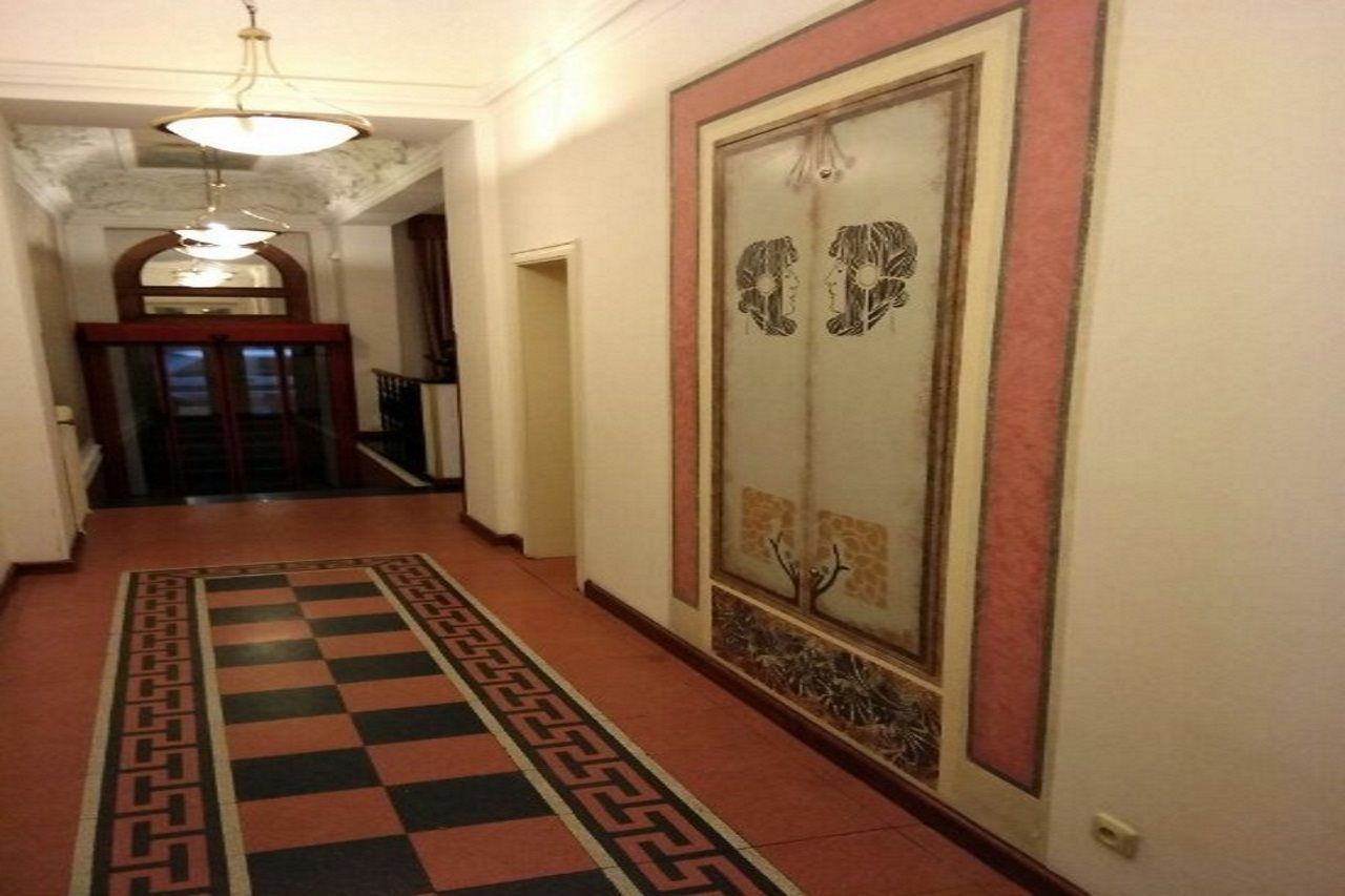 Hotel Tivoli Прага Екстериор снимка